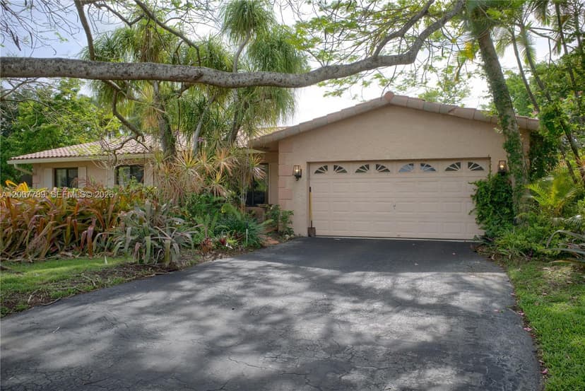 11075 NW 38th St, Coral Springs FL 33065
