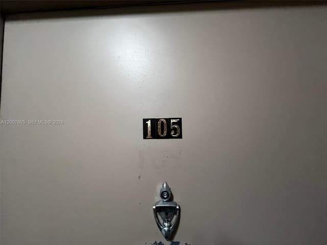 8411 NW 8th St # 105, Miami FL 33126 - Miami, FL - Photo 4