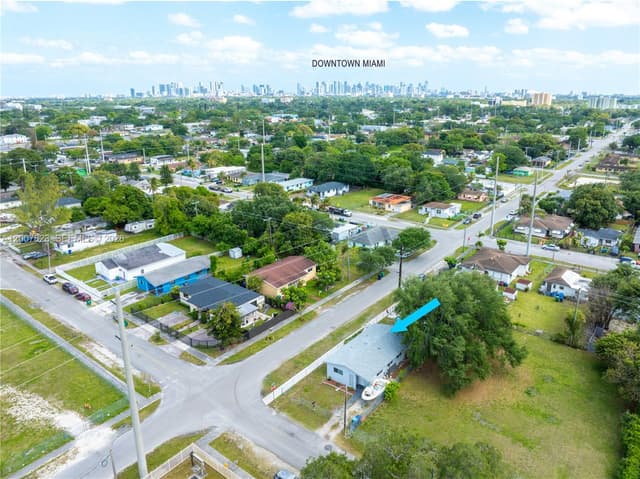 2406 NW 67th St, Miami FL 33147 - Miami, FL - Photo 5