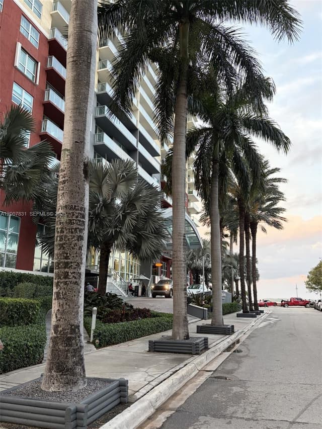 1155 Brickell Bay Dr # 1201, Miami FL 33131 - Miami, FL - Photo 2