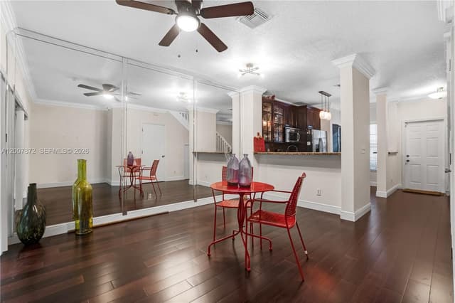 716 SW 122nd Ave, Pembroke Pines FL 33025 - Pembroke Pines, FL - Photo 4