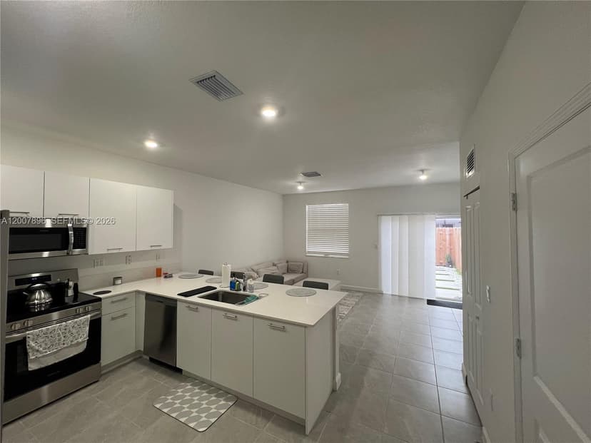 12142 NW 24th Ct, Miami FL 33167