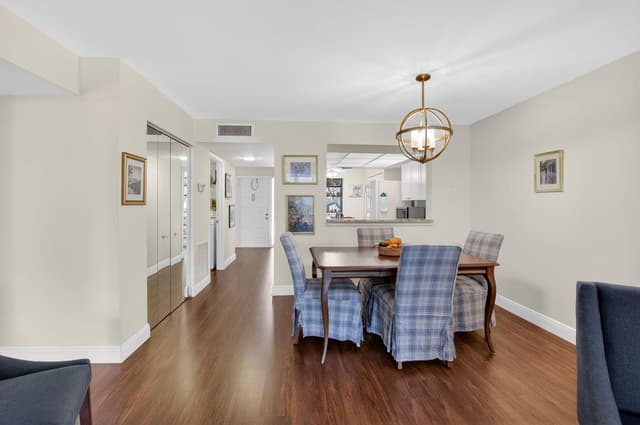 5021 Oakhill Lane # 114, Delray Beach FL 33484 - Delray Beach, FL - Photo 7