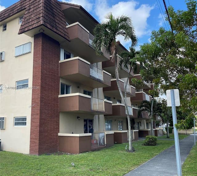 680 Miller Dr # W401, Miami Springs FL 33166 - Miami Springs, FL - Photo 4