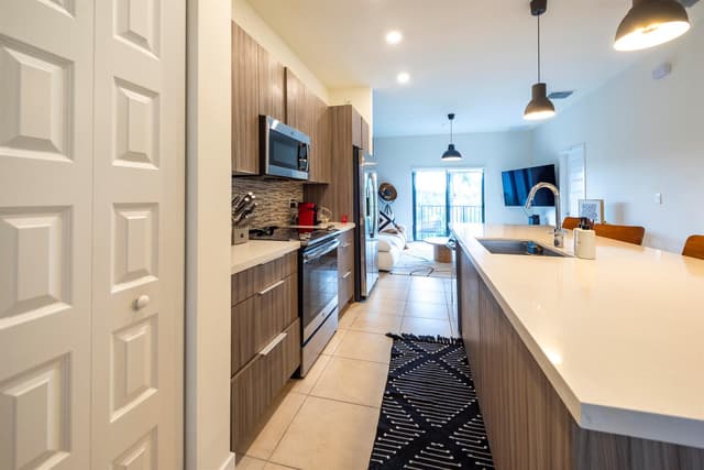 7925 NW 104th Avenue # 24, Doral FL 33178 - Doral, FL - Photo 7