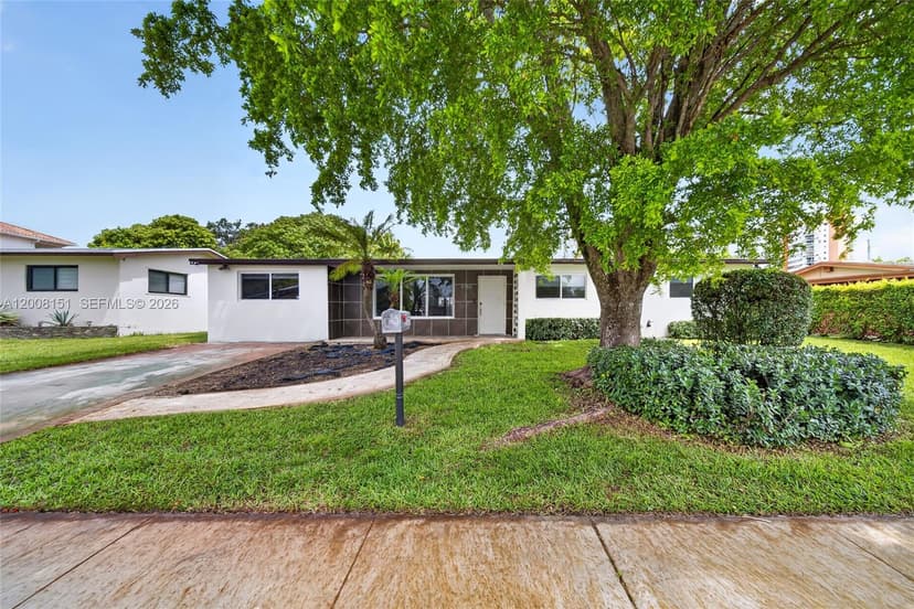 1155 NE 184th St, Miami FL 33179