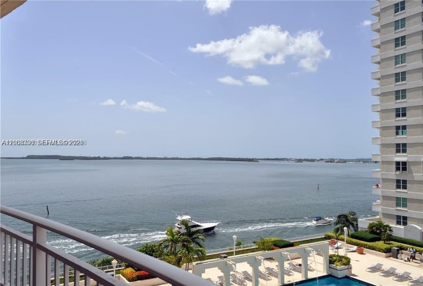 770 Claughton Island Dr # 810, Miami FL 33131