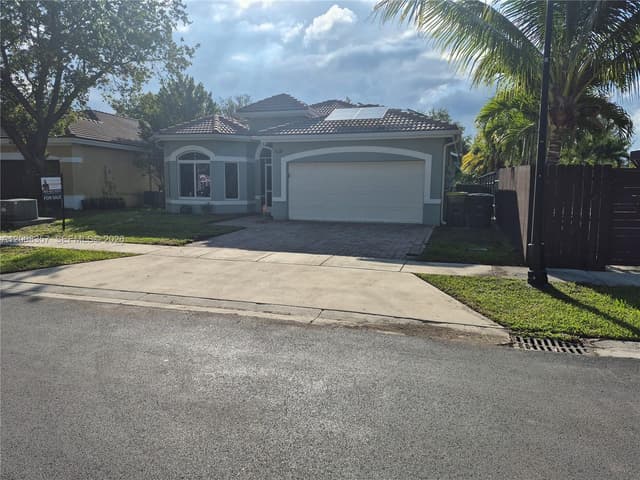 161 SE 22nd Ter, Homestead FL 33033 - Homestead, FL - Photo 4