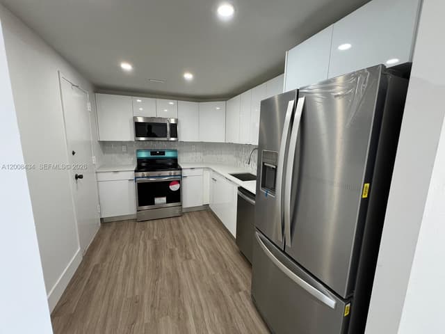 500 Bayview Dr # 1120, Sunny Isles Beach FL 33160 - Sunny Isles Beach, FL - Photo 7