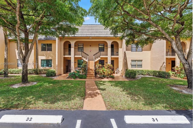 145 Lake Nancy Ln # 230, West Palm Beach FL 33411 - West Palm Beach, FL - Photo 2