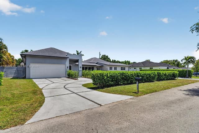 11811 SW 82nd Rd, Miami FL 33156 - Miami, FL - Photo 3