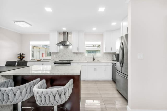 92 Valencia Drive # D, Delray Beach FL 33446 - Delray Beach, FL - Photo 4