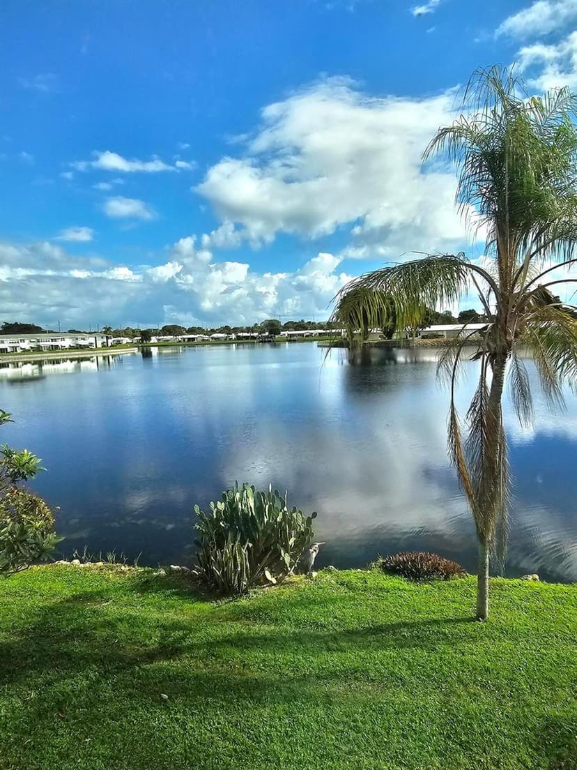 1118 Lake Terrace # H, Boynton Beach FL 33426