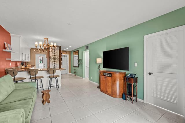 1118 Lake Terrace # H, Boynton Beach FL 33426 - Boynton Beach, FL - Photo 5