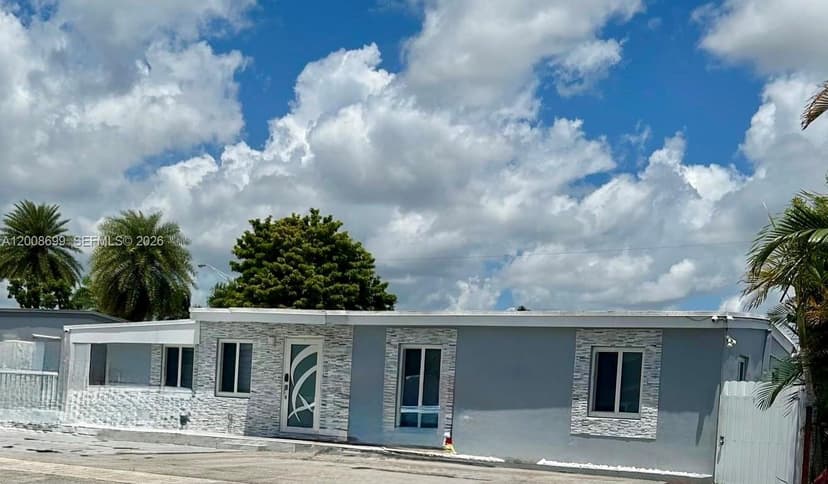 367 W 33rd St, Hialeah FL 33012