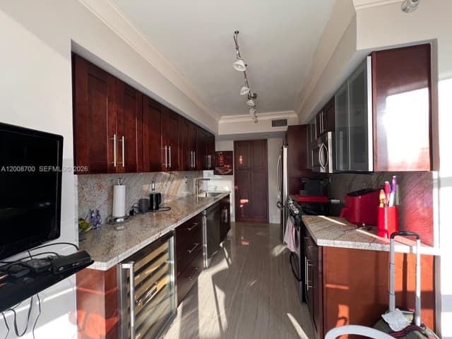 3530 Mystic Pointe Dr # 1605, Aventura FL 33180 - Aventura, FL - Photo 6