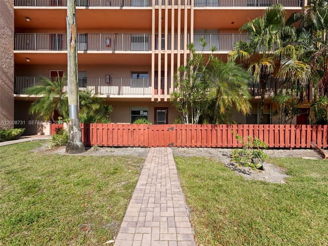 480 NW 76th Ave # 102, Margate FL 33063 - Margate, FL - Photo 2