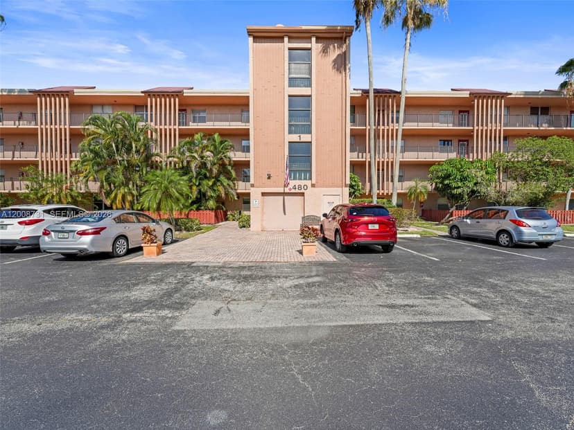 480 NW 76th Ave # 102, Margate FL 33063