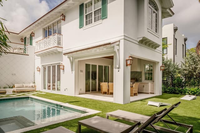 309 Greymon Drive, West Palm Beach FL 33405 - West Palm Beach, FL - Photo 2