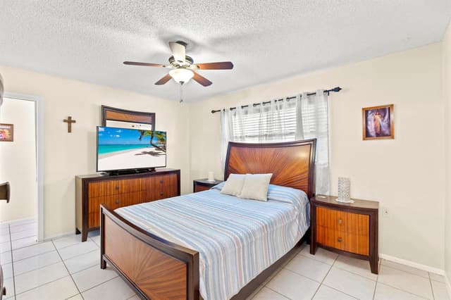 5775 W Fernley Dr Drive W # 134, West Palm Beach FL 33415 - West Palm Beach, FL - Photo 6