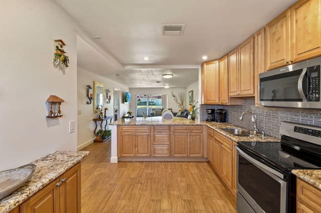 5800 Fernley Dr W # 64, West Palm Beach FL 33415 - West Palm Beach, FL - Photo 7
