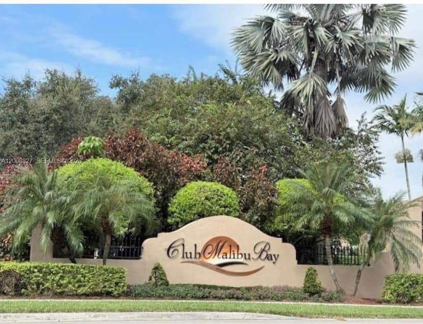 1575 NE 33rd Ave # 9, Homestead FL 33033