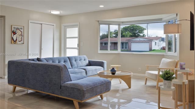 609 S Crescent Dr, Hollywood FL 33021 - Hollywood, FL - Photo 5