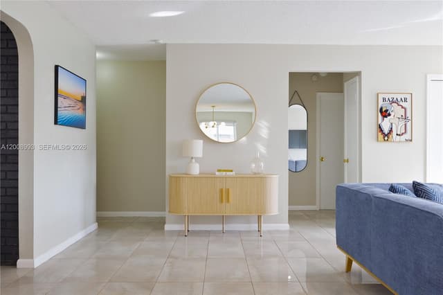 609 S Crescent Dr, Hollywood FL 33021 - Hollywood, FL - Photo 4