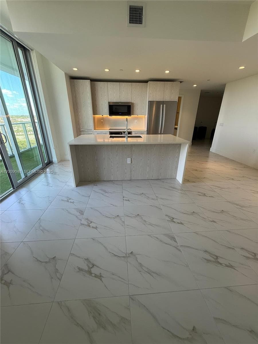 2000 Metropica Way # 901, Sunrise FL 33323 - Sunrise, FL - Photo 1