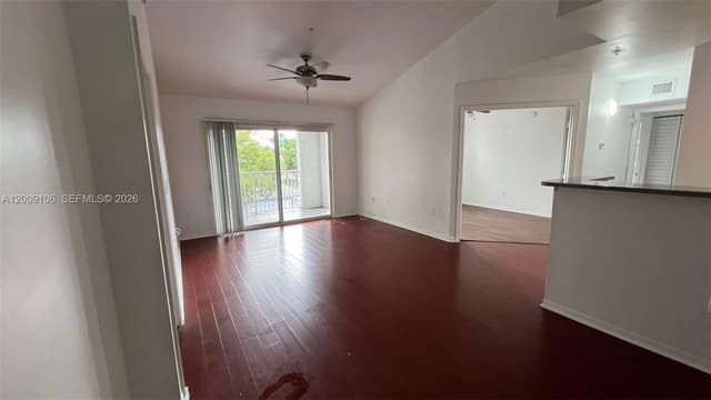 711 SW 111th Way # 301, Pembroke Pines FL 33025 - Pembroke Pines, FL - Photo 4