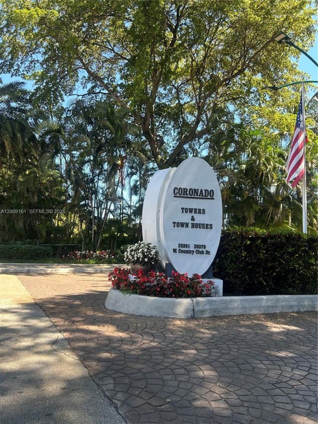 20301 W Country Club Dr # 1224, Aventura FL 33180 - Aventura, FL - Photo 2