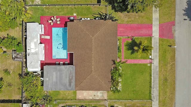 1762 NW 8th Ave, Homestead FL 33030 - Homestead, FL - Photo 3