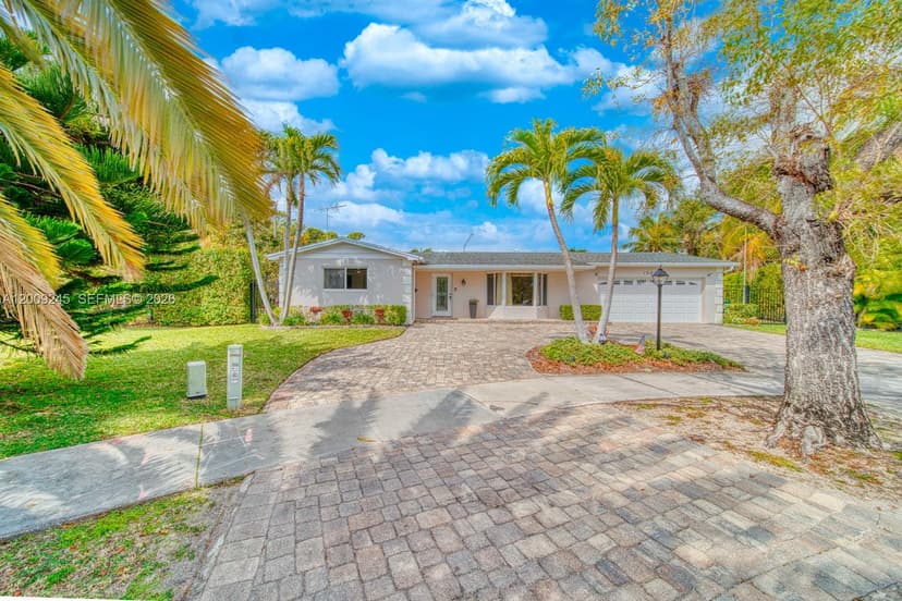 10641 SW 99th Ter, Miami FL 33176