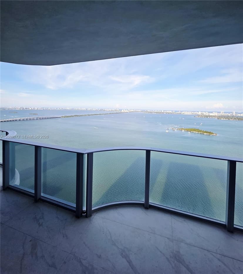 700 NE 24 St # 3903, Miami FL 33137