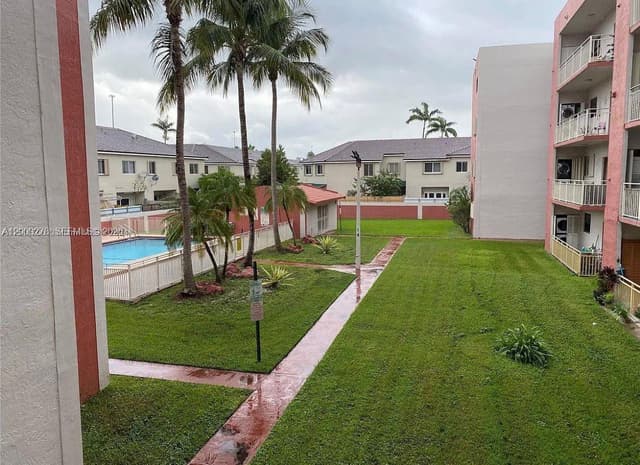 8425 NW 8th St # 306, Miami FL 33126 - Miami, FL - Photo 2