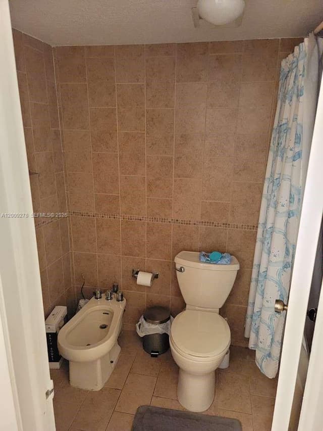 8425 NW 8th St # 306, Miami FL 33126 - Miami, FL - Photo 7