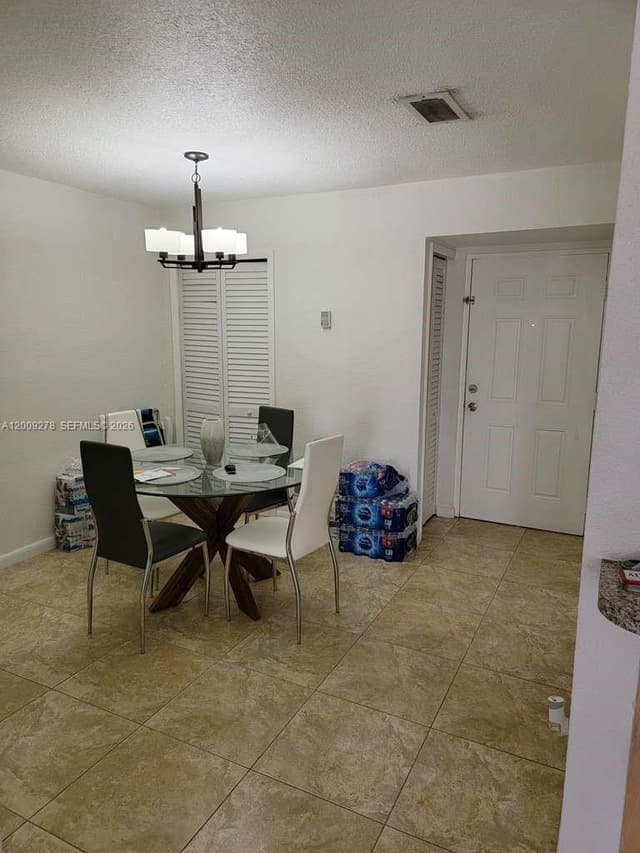 8425 NW 8th St # 306, Miami FL 33126 - Miami, FL - Photo 3