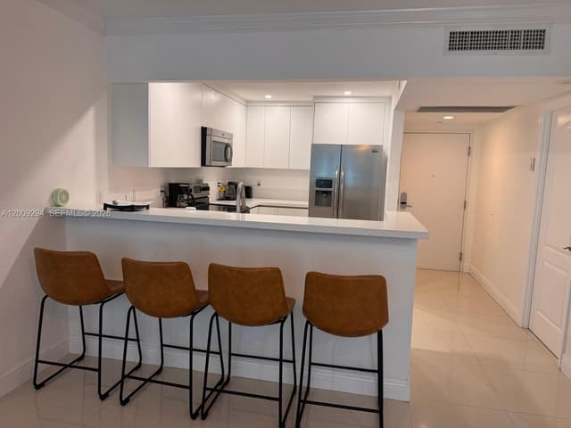 2301 Collins Ave # 427, Miami Beach FL 33139 - Miami Beach, FL - Photo 2