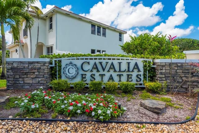 7601 CAVALIA Dr, Davie FL 33328 - Davie, FL - Photo 6