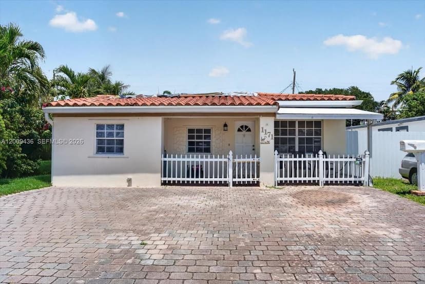 1171 NE 182nd St, North Miami Beach FL 33162