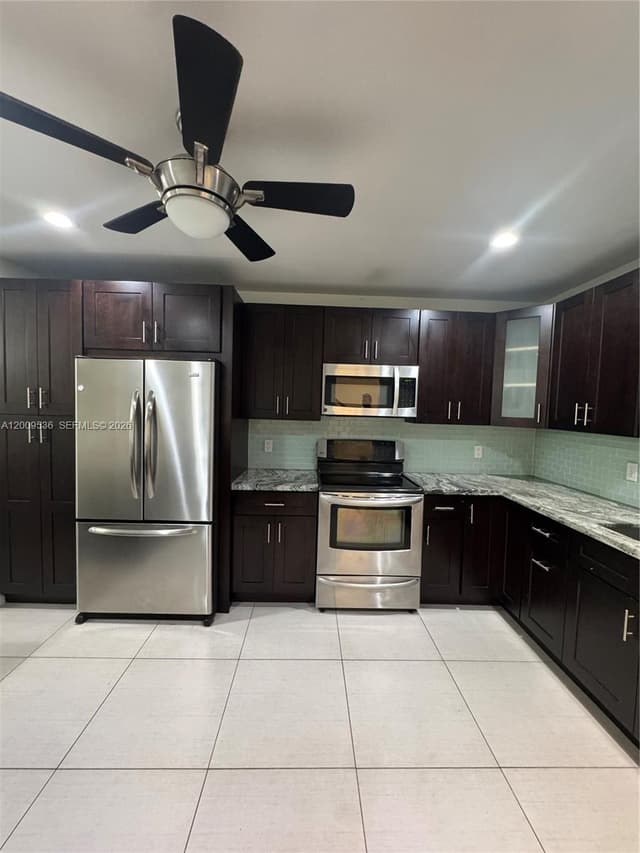 295 Jacaranda Dr # 20, Plantation FL 33324 - Plantation, FL - Photo 6