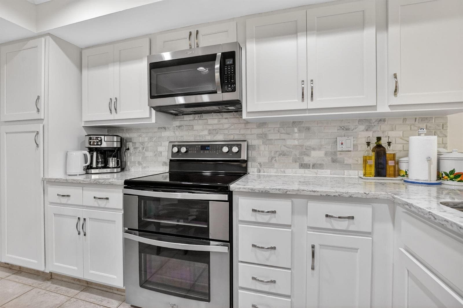 6062 Glendale Drive, Boca Raton FL 33433