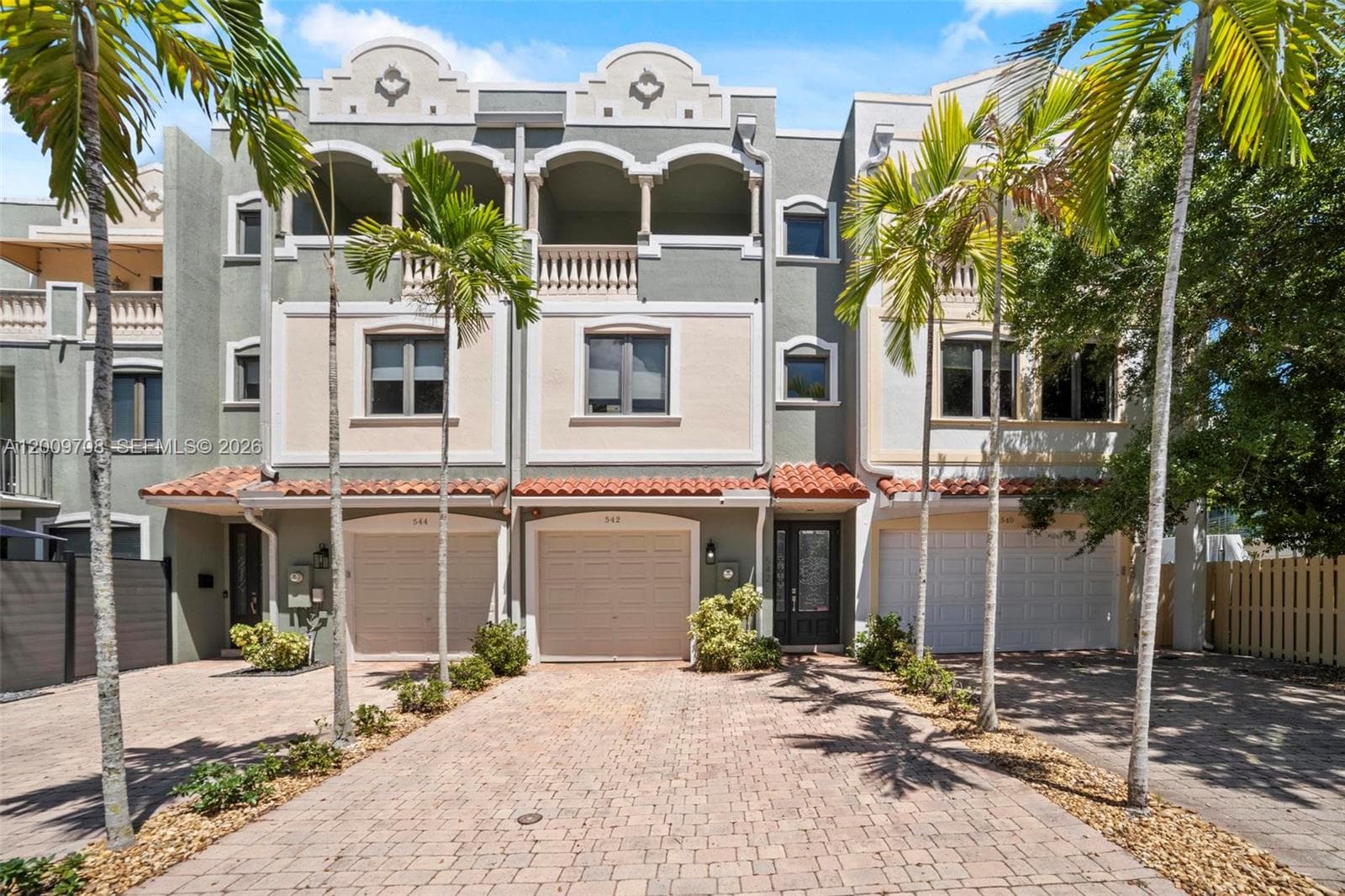 542 NE 17th Ave, Fort Lauderdale FL 33301