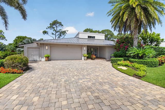 706 Foxpointe Circle, Delray Beach FL 33445 - Delray Beach, FL - Photo 2