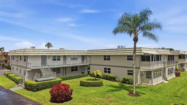 387 Flanders I, Delray Beach FL 33484 - Delray Beach, FL - Photo 2