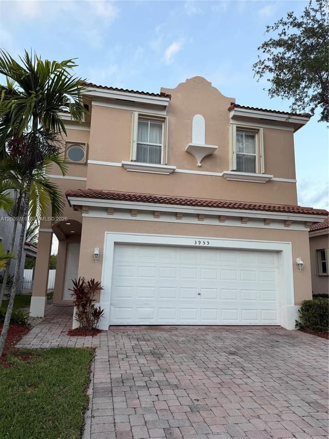 3955 NE 13th Dr, Homestead FL 33033 - Homestead, FL - Photo 2