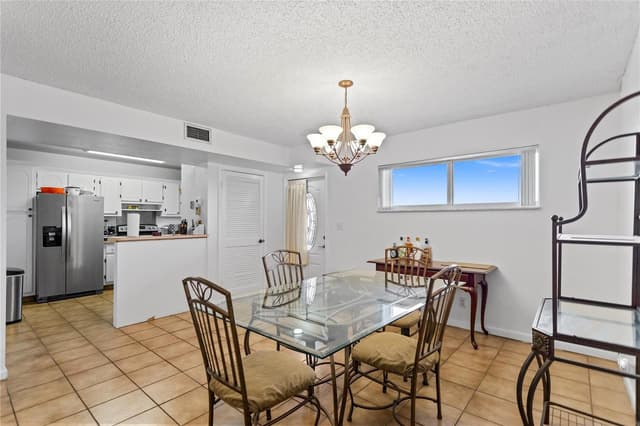 8990 S Hollybrook Boulevard Unit 305, Pembroke Pines FL 33025 - Pembroke Pines, FL - Photo 7
