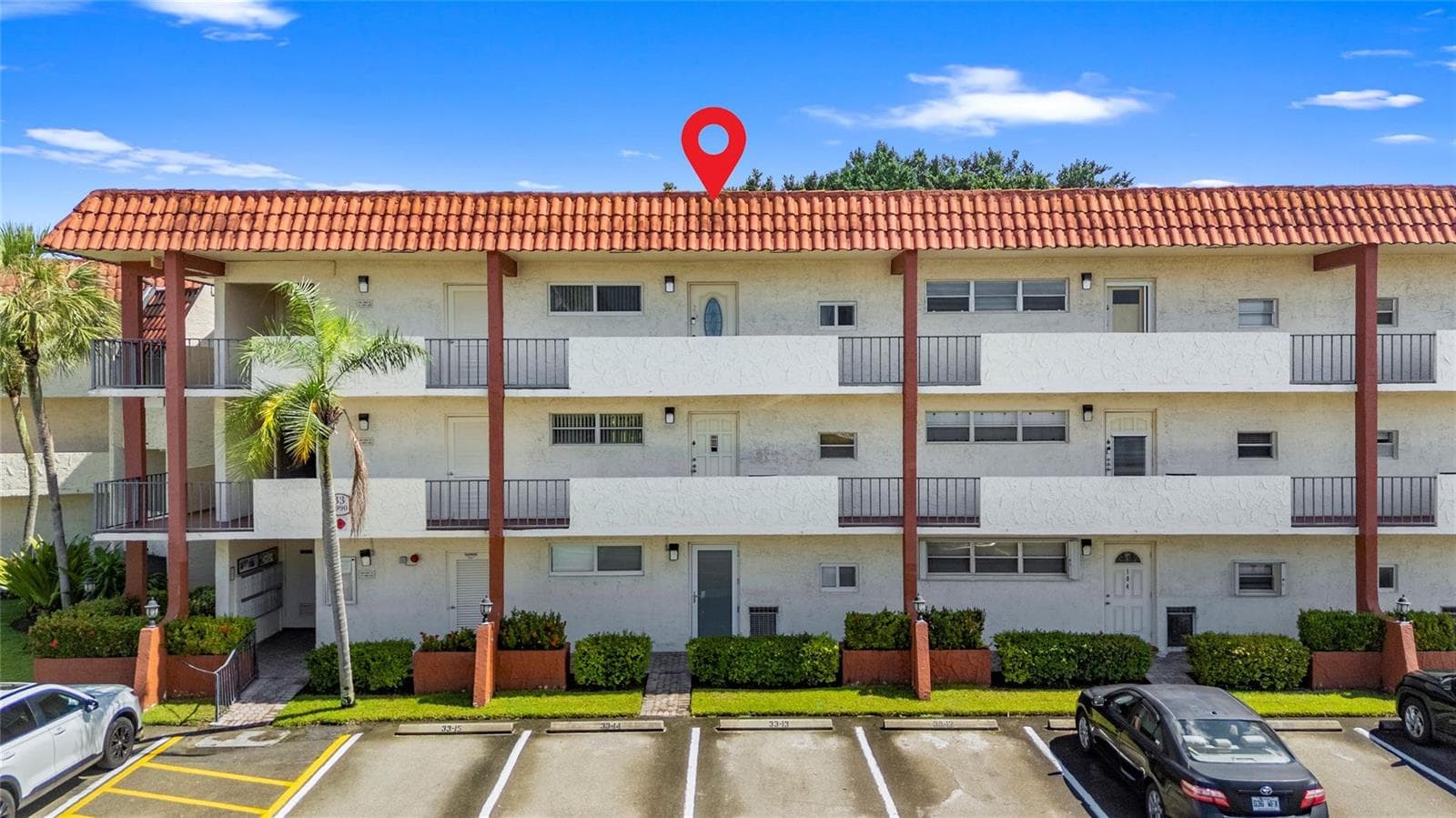 8990 S Hollybrook Boulevard Unit 305, Pembroke Pines FL 33025 - Pembroke Pines, FL - Photo 1