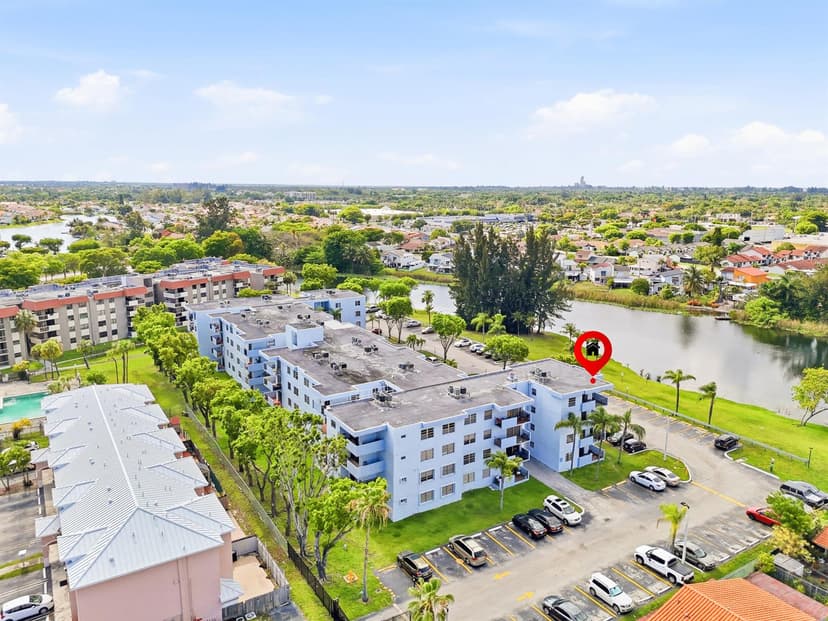 1221 SW 122nd Avenue # 401, Miami FL 33184