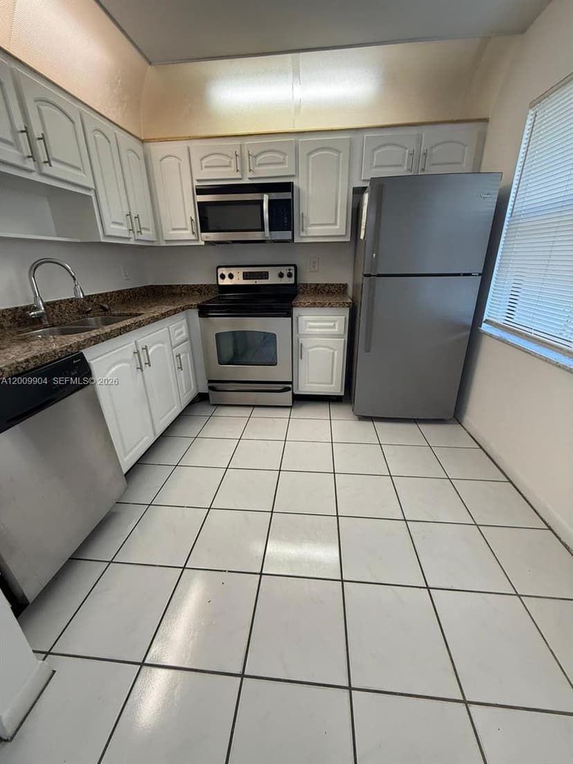 16413 Grape Way, Delray Beach FL 33484